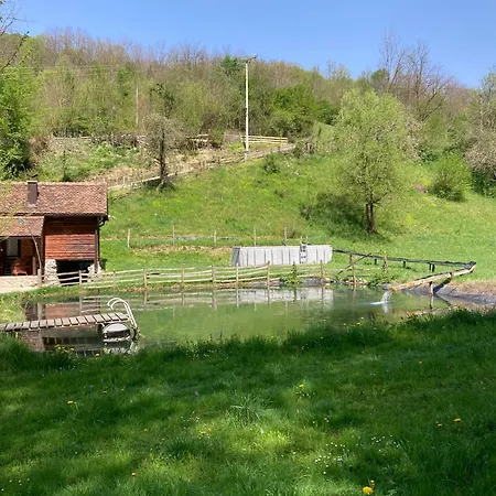 Vajat Tuk Holiday home *