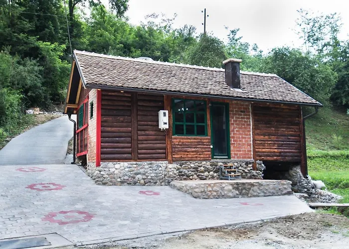 펜션 Vajat Tuk 바이나 바슈타